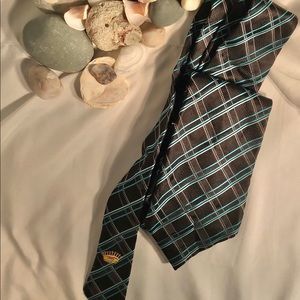 Countess Mara Neck Tie